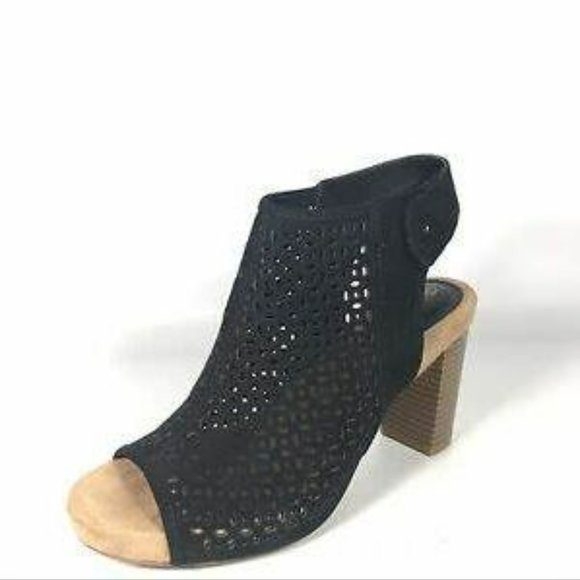 Giani Bernini Black Peep Toe Heels - Picture 1 of 12